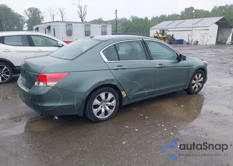 2008 Honda Accord 2.4 Ex-L z USA, uszkodzony, nr VIN 1HGCP26808A116436